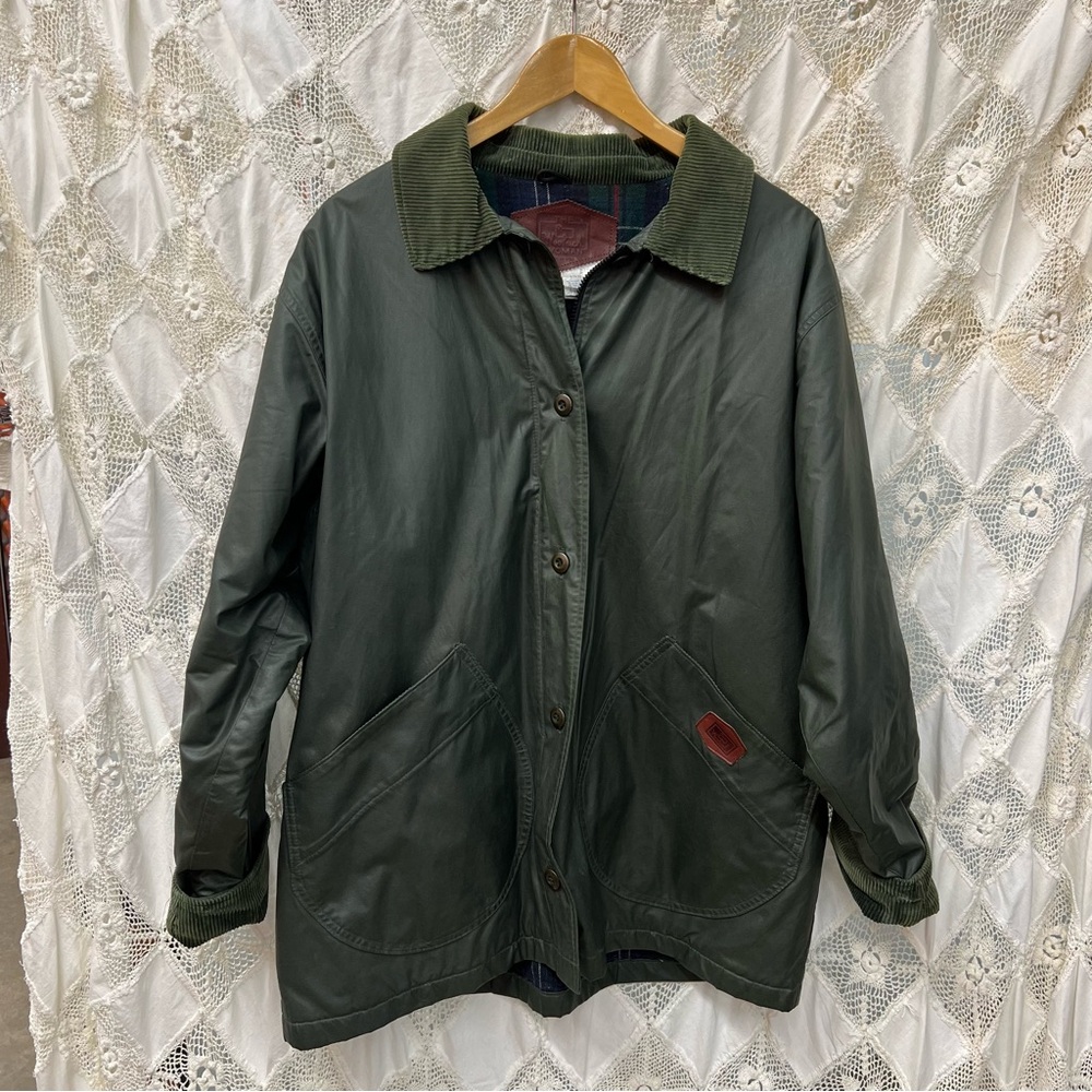 Vintage Woolrich Canvas Chore Coat in Green w/ plaid lining / L/XL